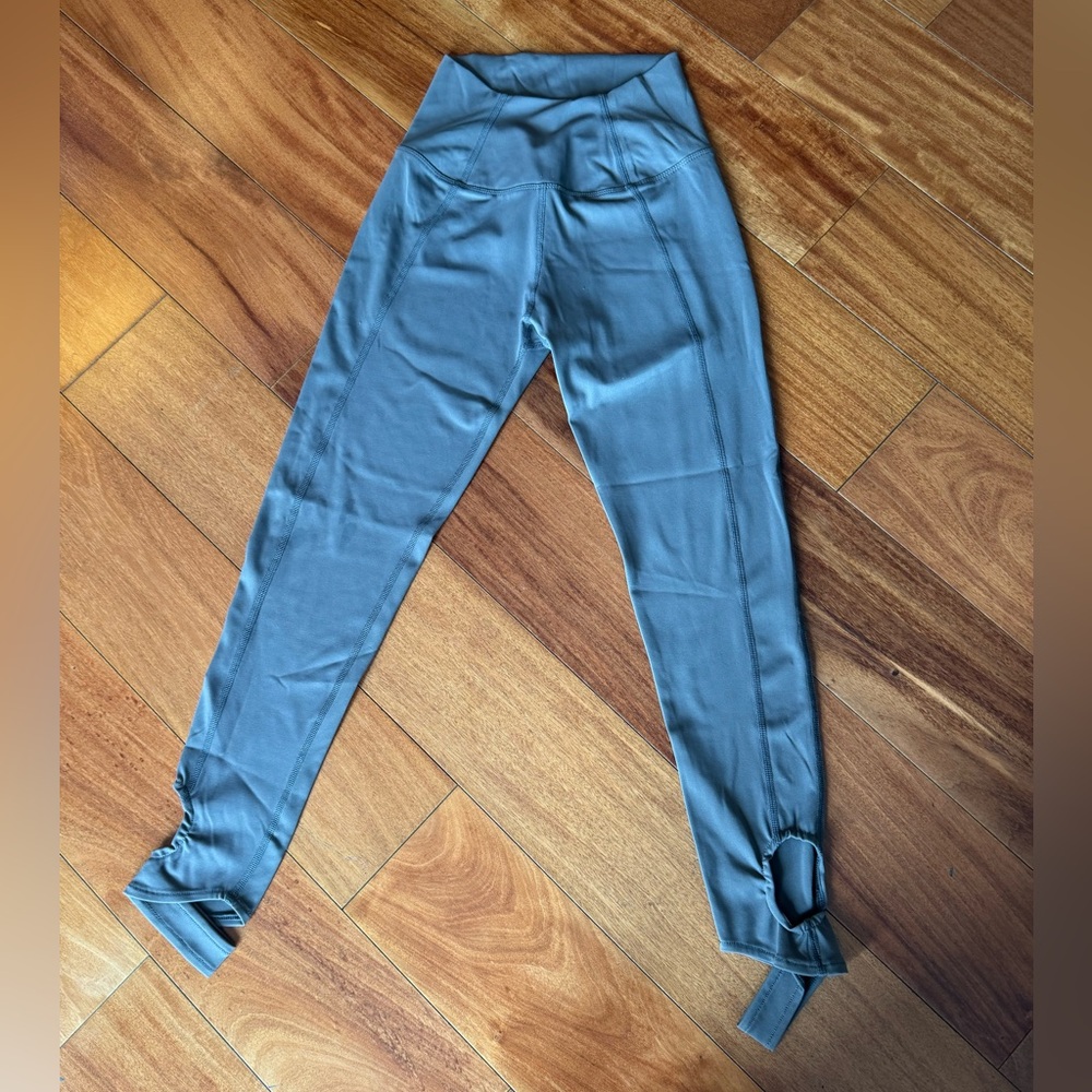 Gray High-Waisted Leggings